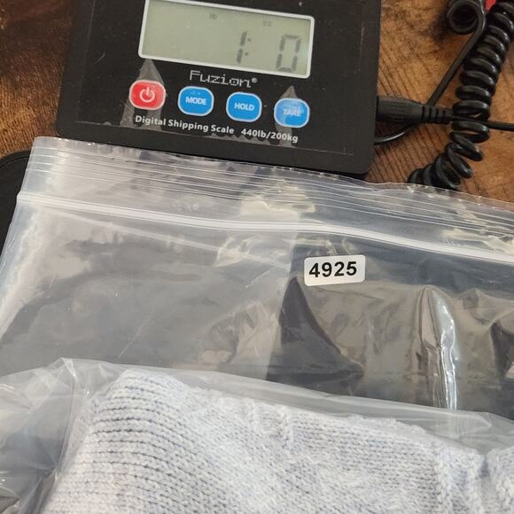 Cupcakes and Cashmere Cardigan Revolve Women’s SZ M Blue Textured Knit Buttons - Picture 13 of 13